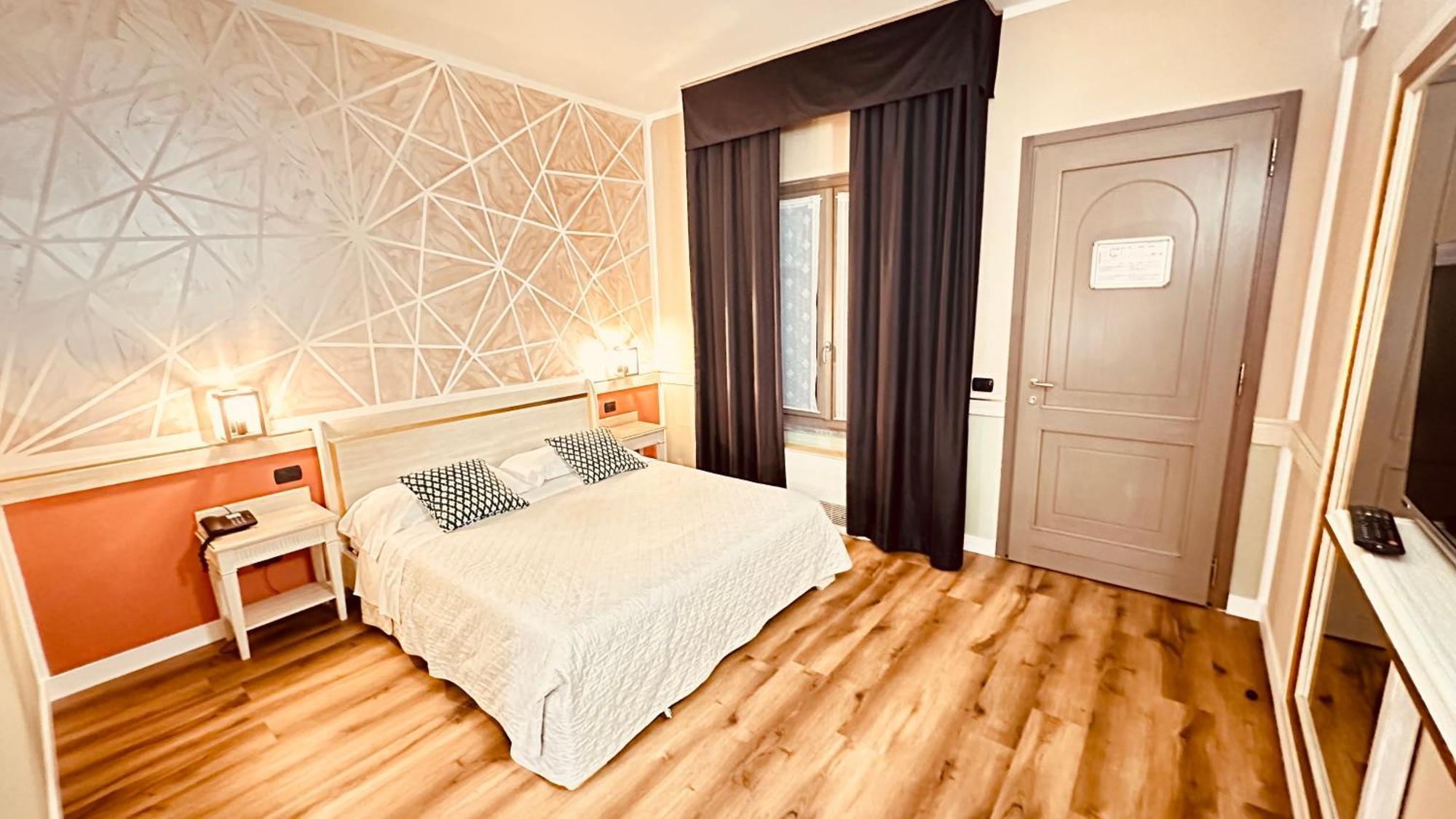 Motel Malpensa Inn & Hotel-Airport Case Nuove  Exterior foto